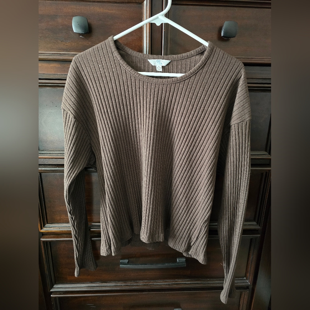 Time and Tru long sleeve top